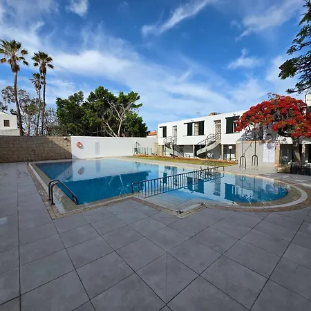 Jacaranda Mit Pool By Interhome * Playa de las Américas