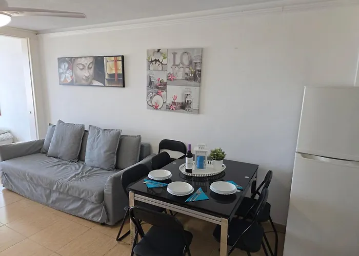 Jacaranda Mit Pool By Interhome Playa de las Américas