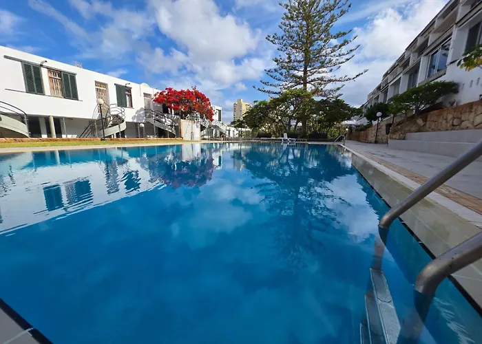 Jacaranda Mit Pool By Interhome Apartman